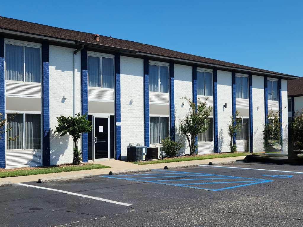 Americas Best Value Inn & Suites-Foley Exterior foto